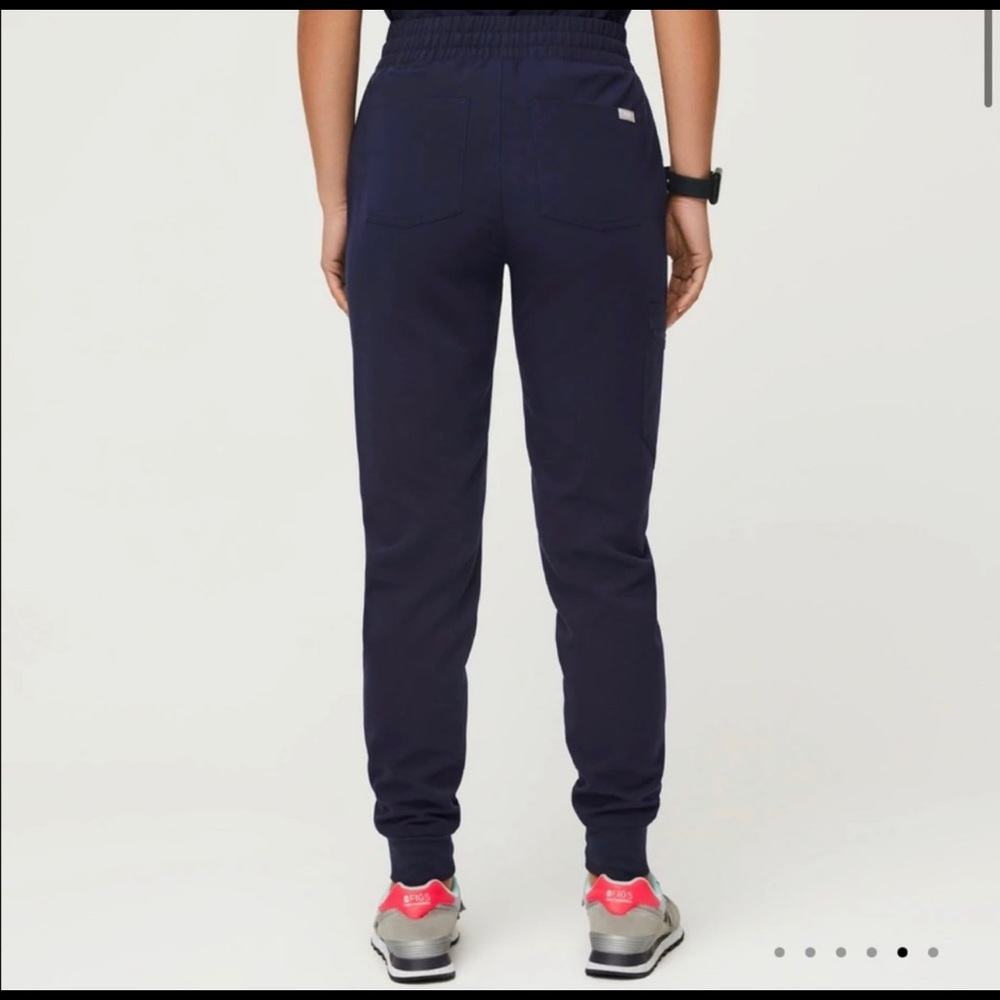 Figs: High Waisted Zamora™ Jogger Scrub Pants